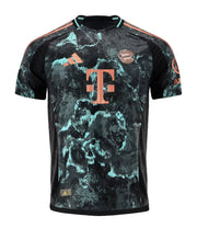 FC Bayern 24/25 Away Kit