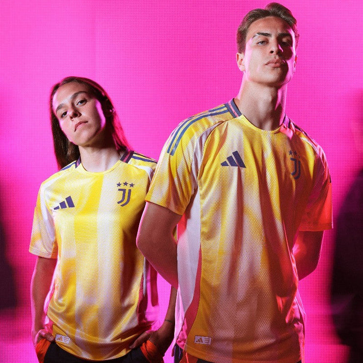 Juventus 24/25 Away Kit